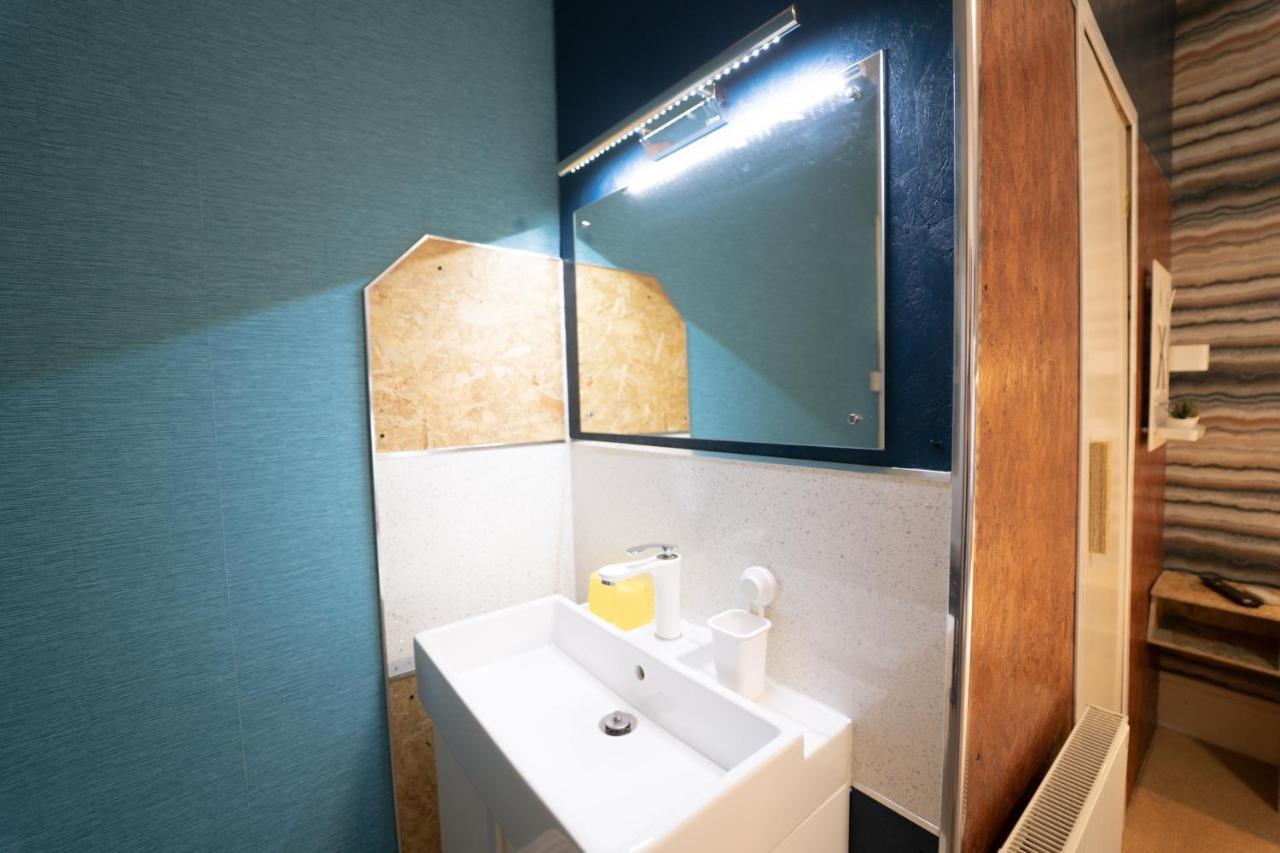 Sea Bed Guesthouse Ньюки Экстерьер фото
