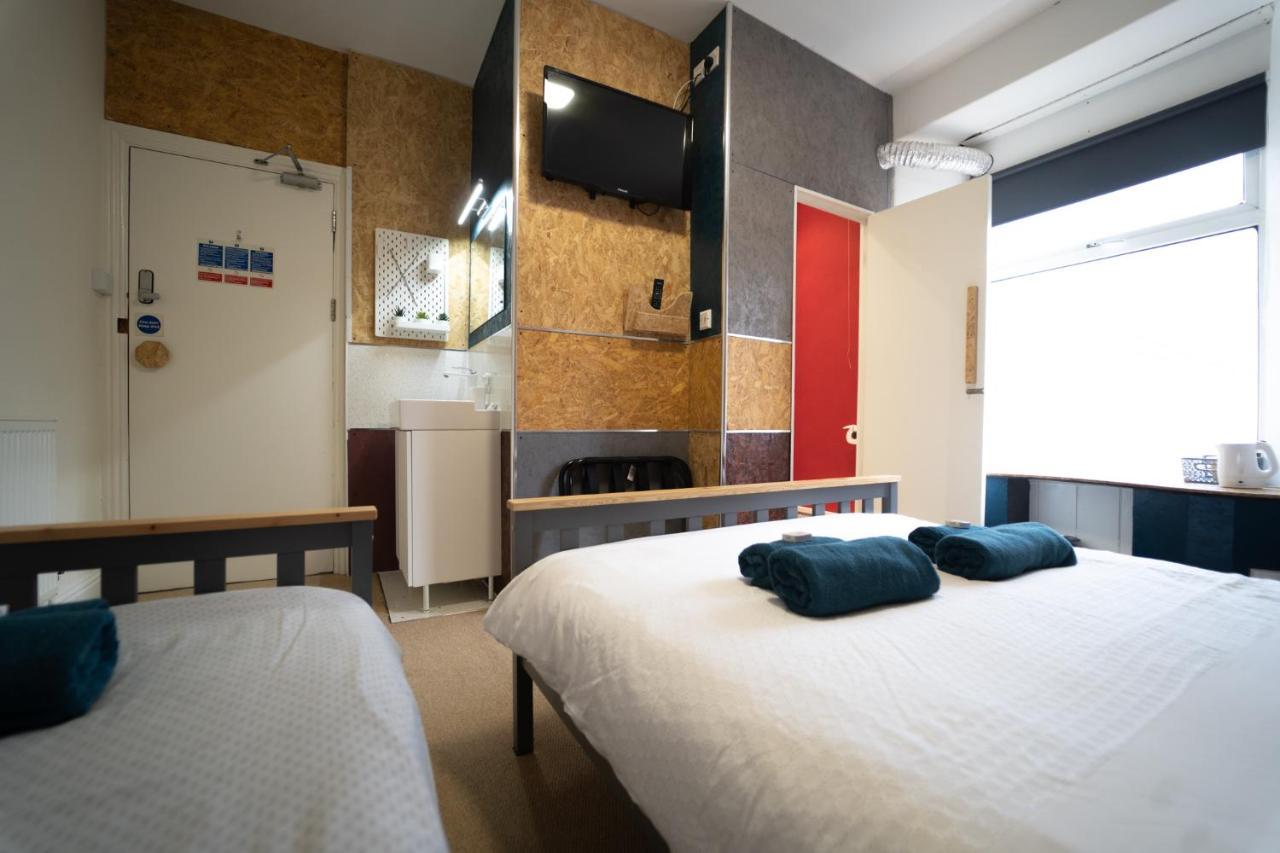 Sea Bed Guesthouse Ньюки Экстерьер фото