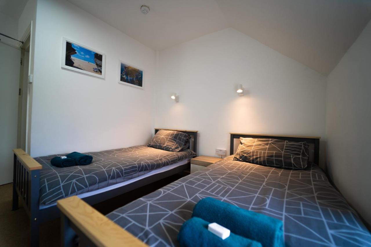 Sea Bed Guesthouse Ньюки Экстерьер фото