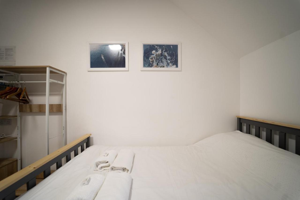 Sea Bed Guesthouse Ньюки Экстерьер фото